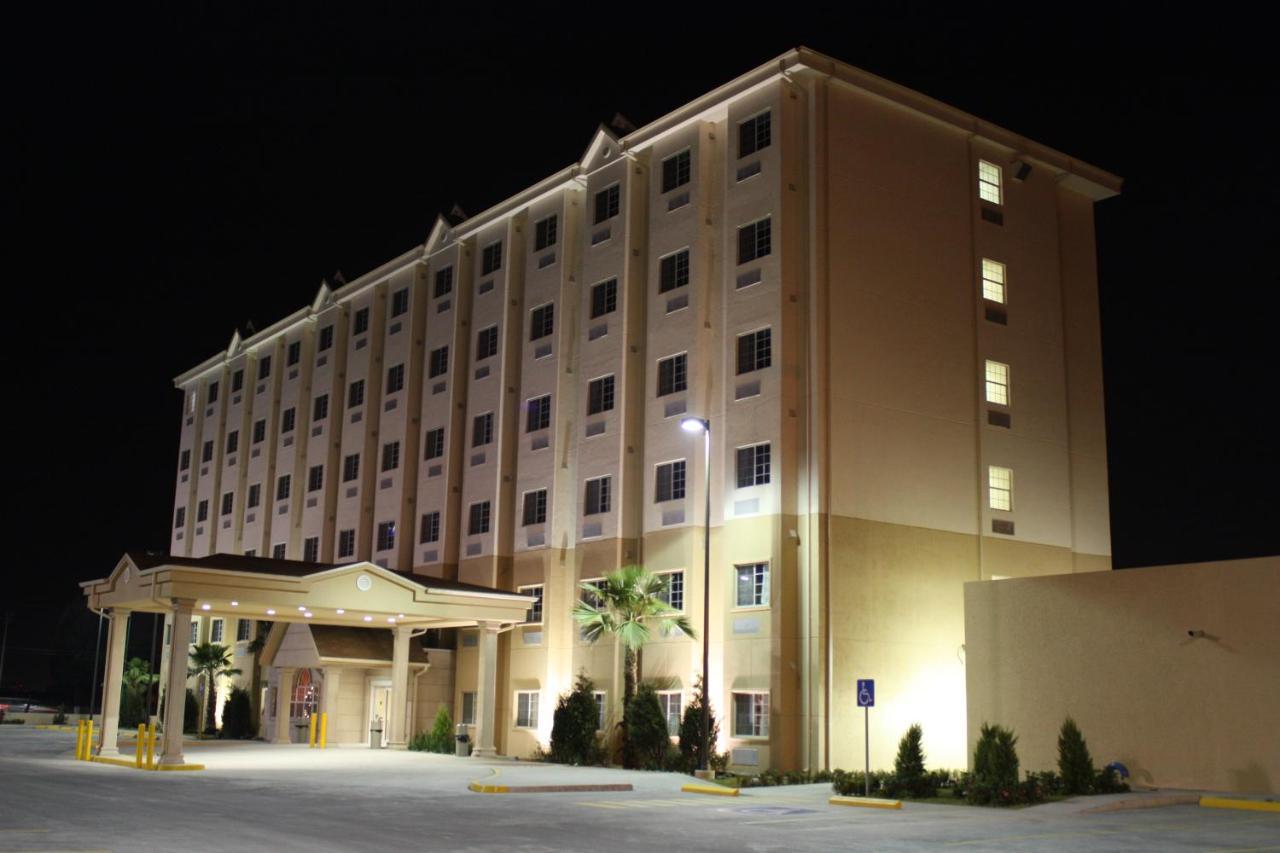 Microtel Inn And Suites By Wyndham Τολούκα Εξωτερικό φωτογραφία