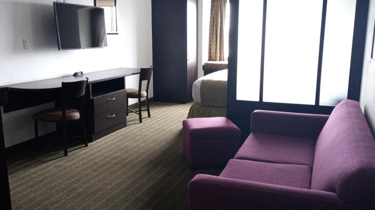 Microtel Inn And Suites By Wyndham Τολούκα Εξωτερικό φωτογραφία