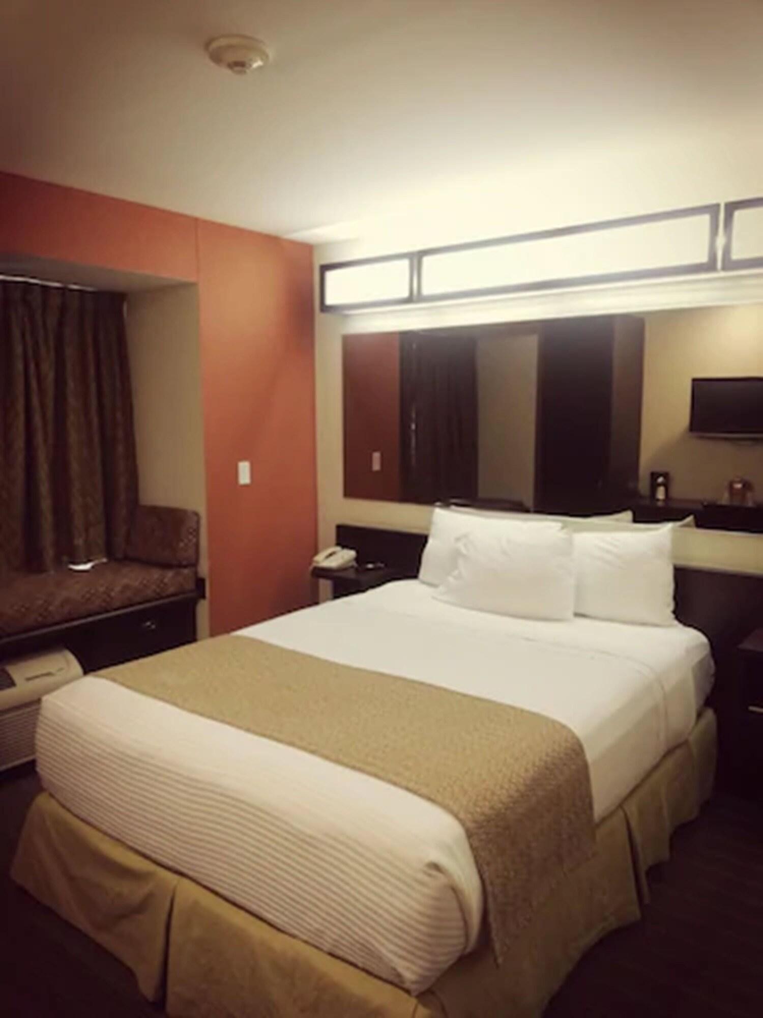 Microtel Inn And Suites By Wyndham Τολούκα Εξωτερικό φωτογραφία