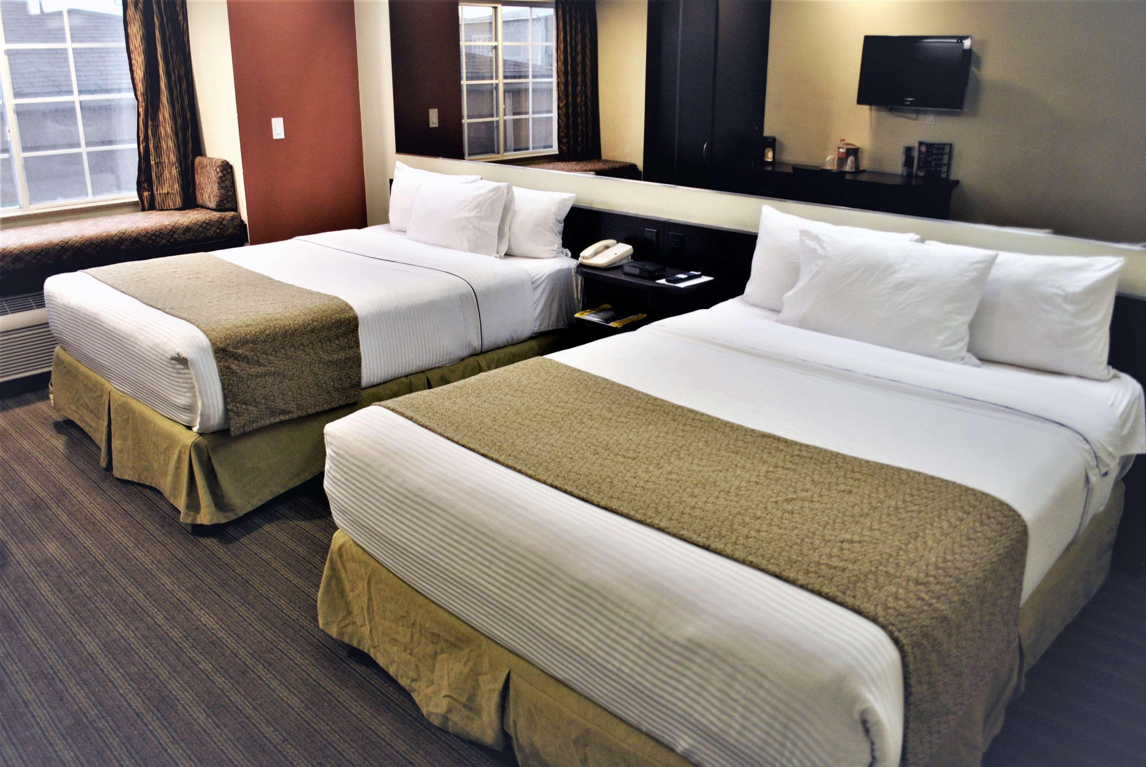 Microtel Inn And Suites By Wyndham Τολούκα Εξωτερικό φωτογραφία