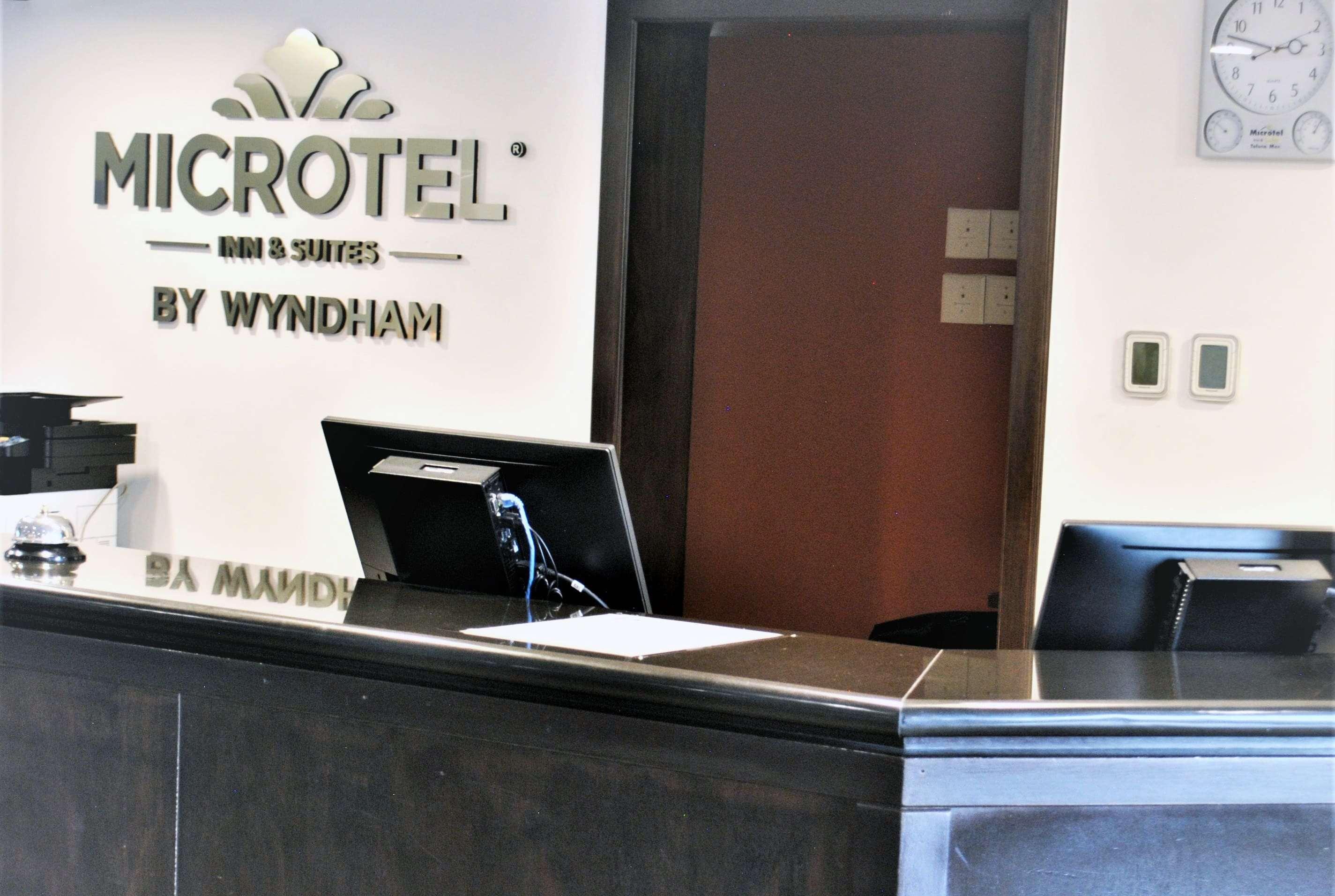 Microtel Inn And Suites By Wyndham Τολούκα Εξωτερικό φωτογραφία