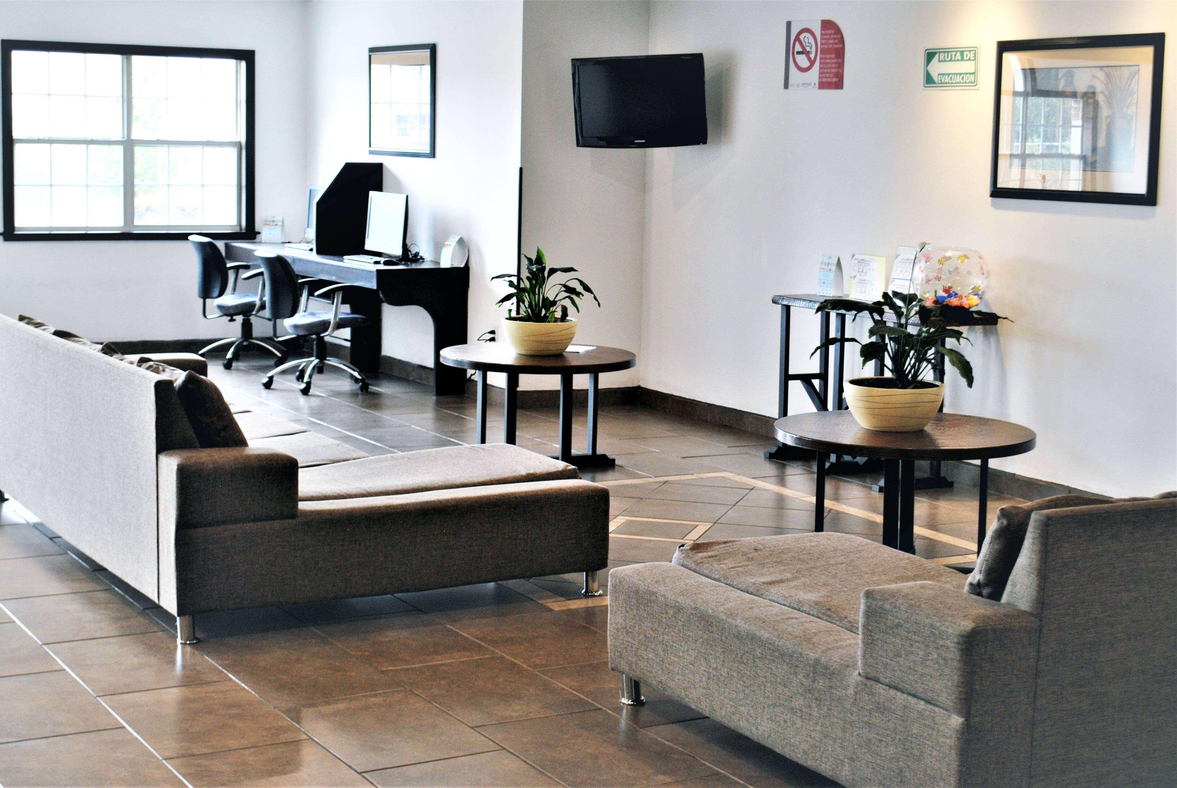 Microtel Inn And Suites By Wyndham Τολούκα Εξωτερικό φωτογραφία