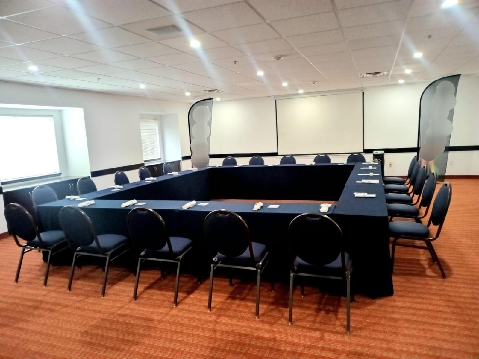 Microtel Inn And Suites By Wyndham Τολούκα Εξωτερικό φωτογραφία
